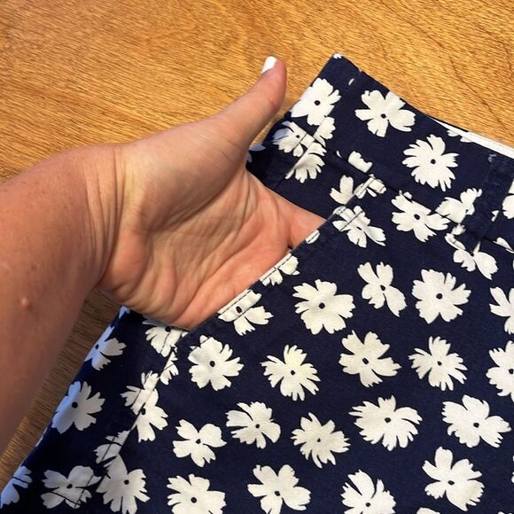 J. Crew Blue and White Bermuda Shorts Floral Design - Picture 8 of 11